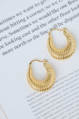 Main Muse Earrings Gold