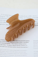 Pixie Claw Clip Brown