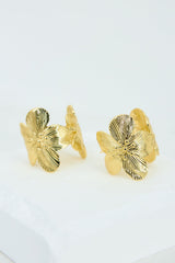Petal Kisses Earrings Gold