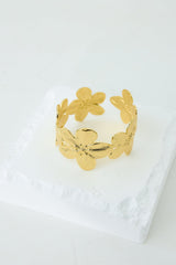 Petal Kisses Cuff Bracelet Gold