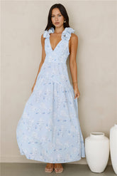 Pretty You Maxi Dress Blue
