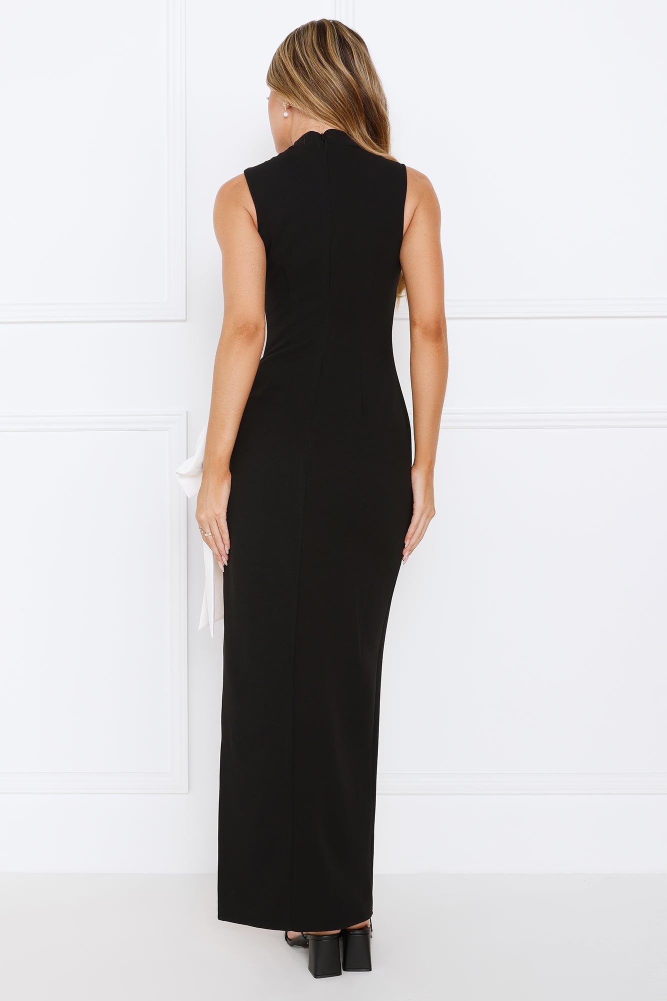 Runway Rendezvous Maxi Dress Black