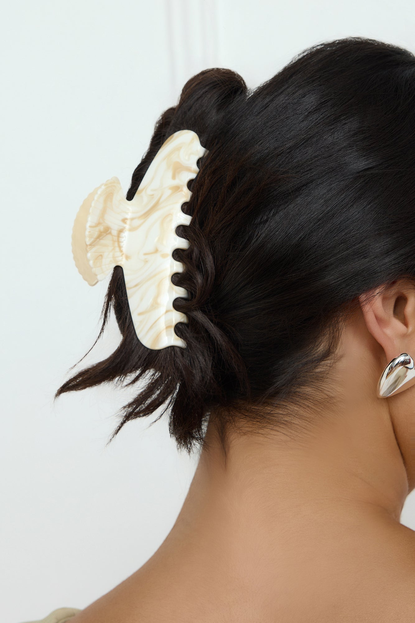 Seashell Claw Clip Large Nude