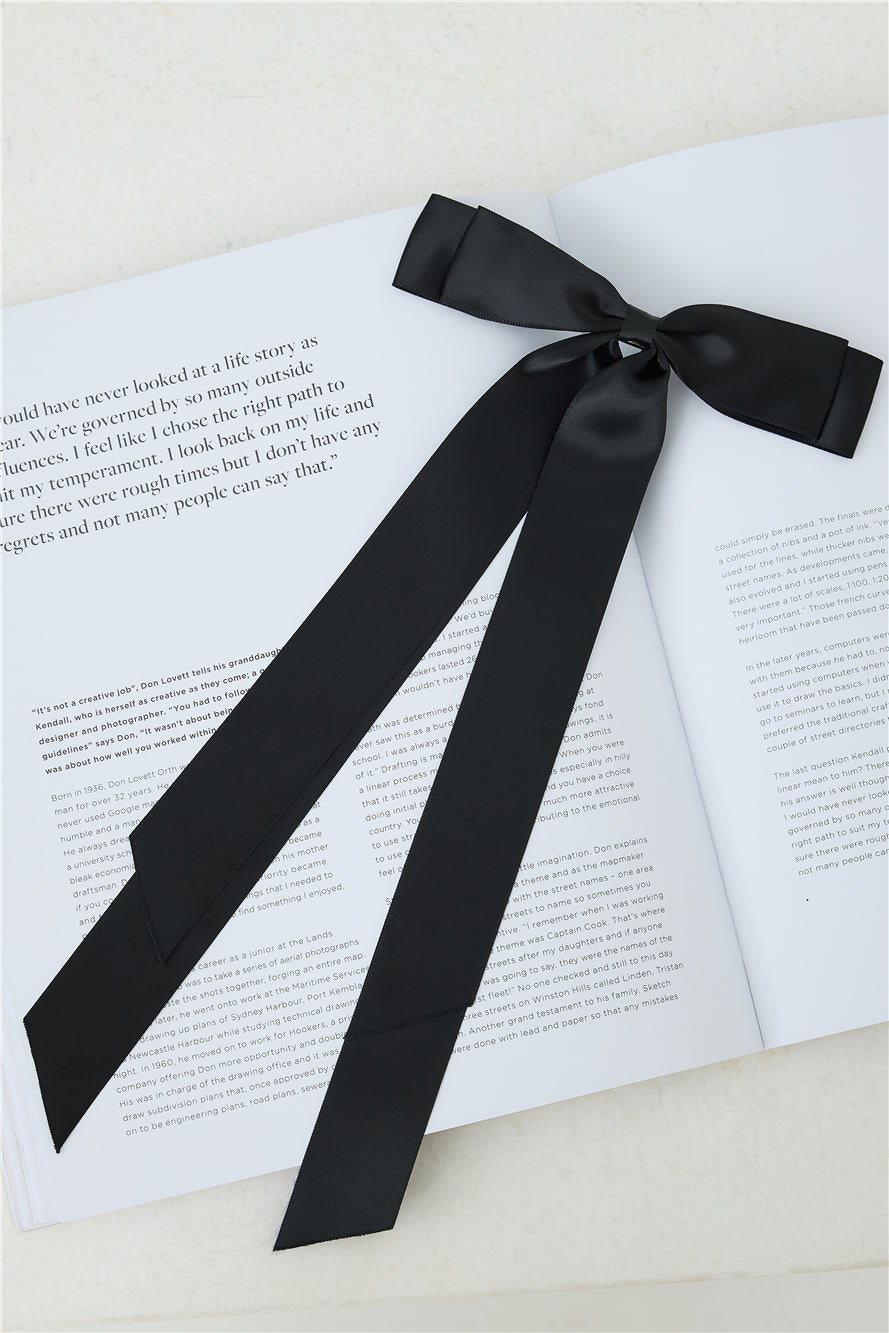 Whimsy Bow Hair Clip Black