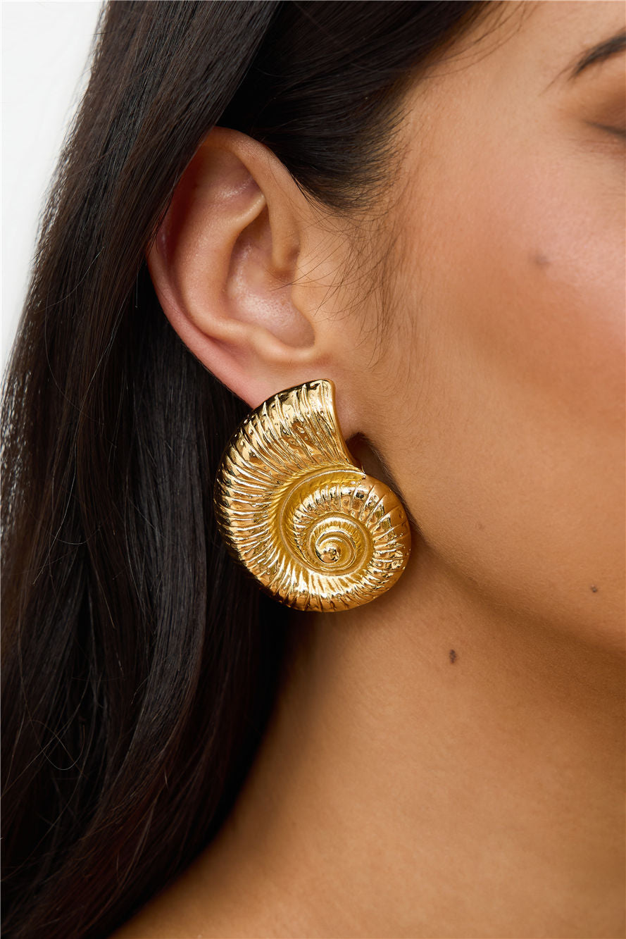 Spiral Seashell Earrings Gold