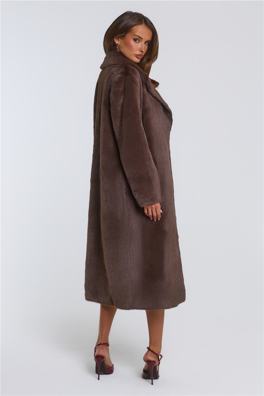 Plushé Faux Fur Coat Chocolate