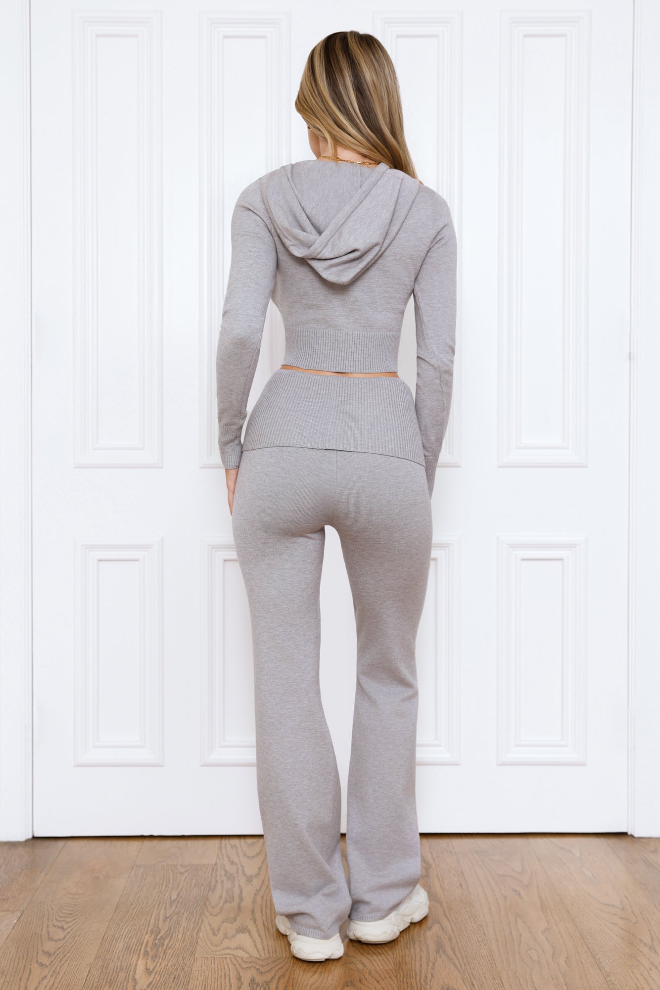 BASE Off Duty Model Cropped Knit Zip Hoodie Grey