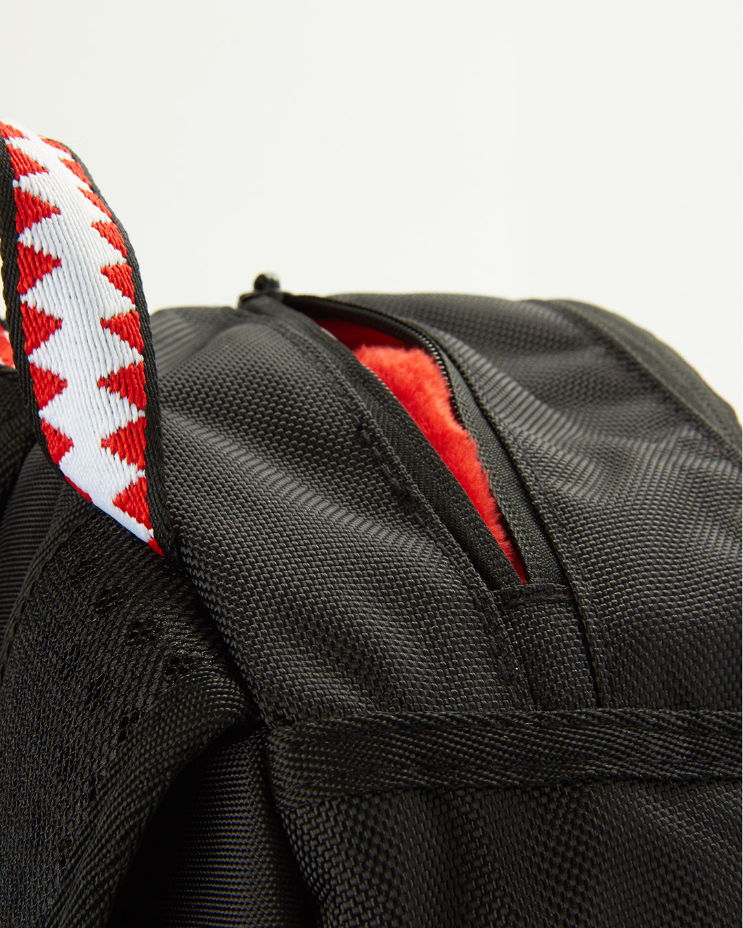SHADOW SHARK BACKPACK